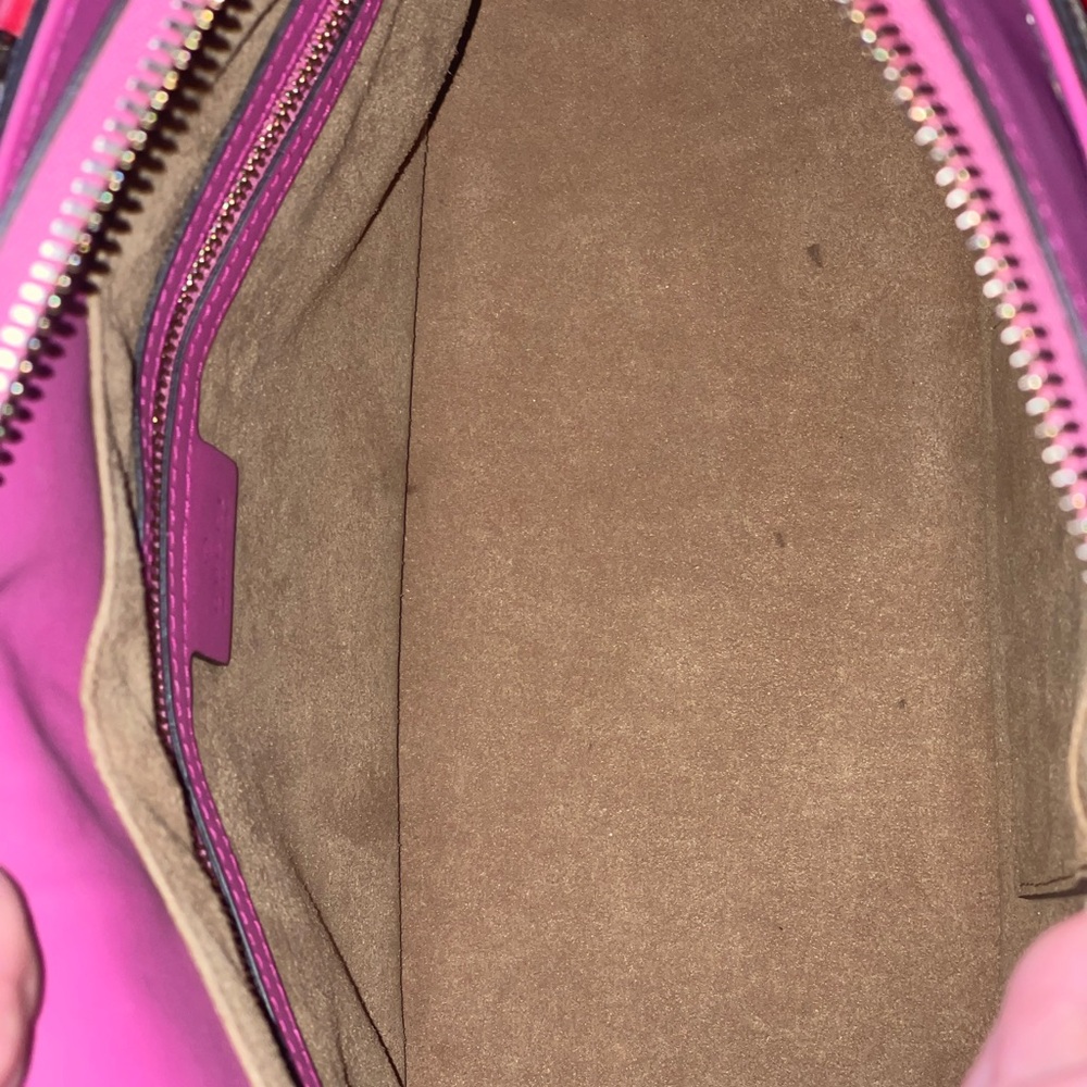 Gucci GG Supreme Tote - Picture 9 of 12